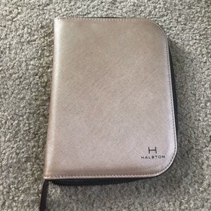 Travel jewelry holder